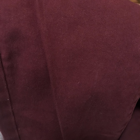 Burgundy color skinny jeans - Picture 3 of 3